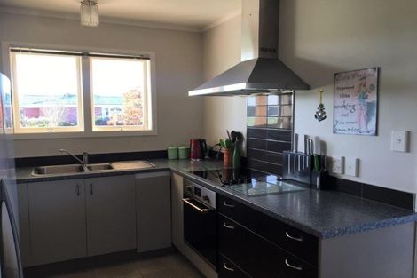 Photo of property in 45 Richmond Street, Cambridge, 3434