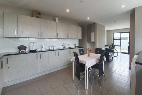 Photo of property in 50a Hooker Avenue, Bryndwr, Christchurch, 8053