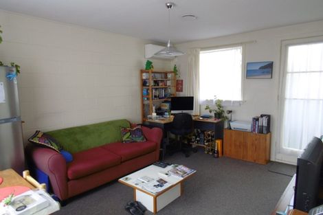Photo of property in 2/9 Abberley Crescent, St Albans, Christchurch, 8014