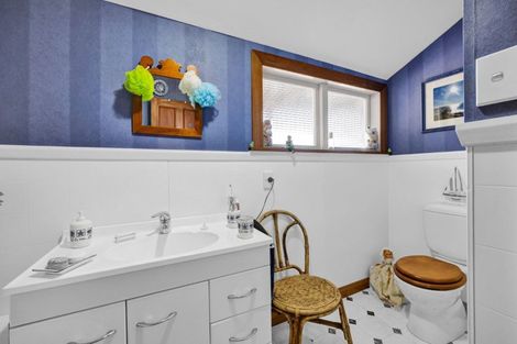 Photo of property in 58 Bayly Road, Blagdon, New Plymouth, 4310