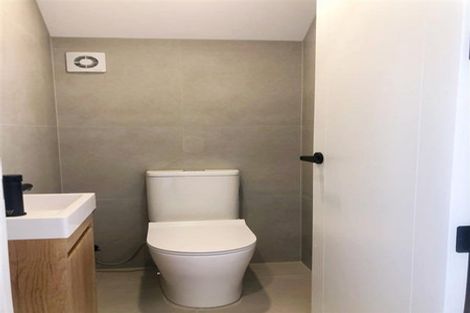 Photo of property in 20 Waimarie Drive, Karaka, 2578