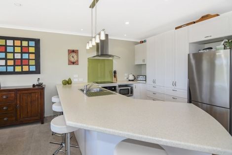 Photo of property in 14a Totara View Road, Wakefield, 7095