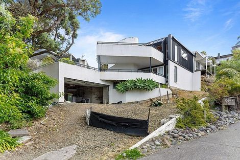 Photo of property in 52 Beach Road, Castor Bay, Auckland, 0620