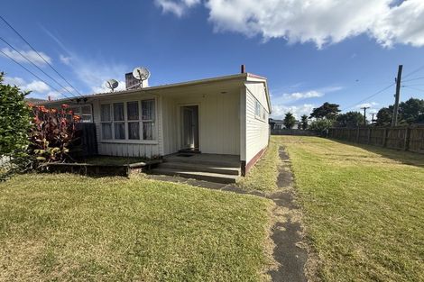 Photo of property in 12a-b Johnstones Road, Otara, Auckland, 2023
