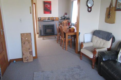 Photo of property in 1 Cameron Street, Waimate, 7924