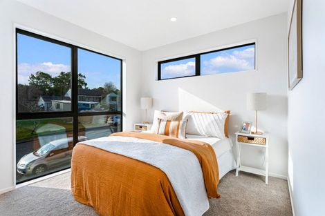 Photo of property in 23a West Harbour Drive, West Harbour, Auckland, 0618