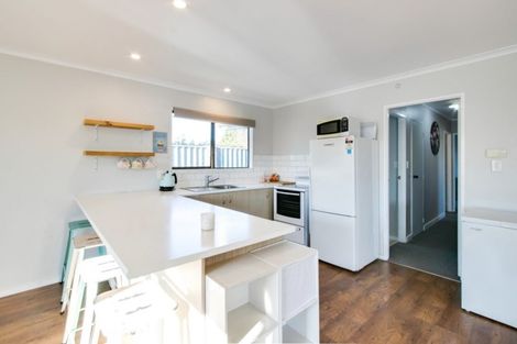 Photo of property in 2/53 Bill Hercock Street, Pirimai, Napier, 4112