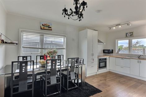 Photo of property in 11 Magdalen Crescent, Pirimai, Napier, 4112