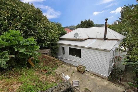 Photo of property in 163 Ravensbourne Road, Ravensbourne, Dunedin, 9022