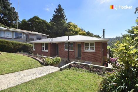 Photo of property in 85 Kaikorai Valley Road, Glenross, Dunedin, 9011