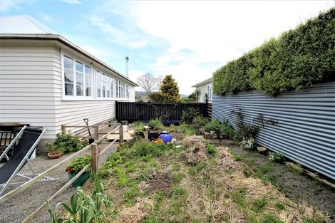 Photo of property in 36 Tay Street, Woodville, 4920