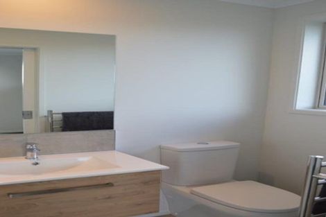 Photo of property in 97 Sentinel Avenue, Omokoroa, 3114