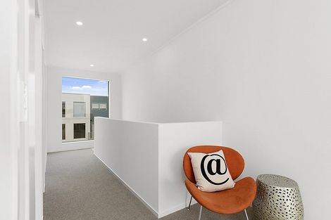 Photo of property in 31 Reynolds Place, Papamoa Beach, Papamoa, 3118