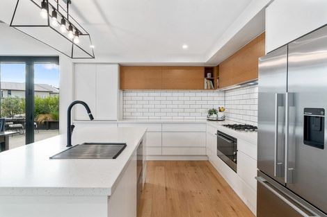 Photo of property in 73 Rob Roy Lane, Wanaka, 9305