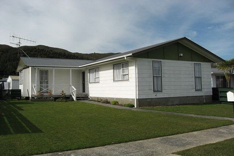 Photo of property in 176 Wise Street, Wainuiomata, Lower Hutt, 5014