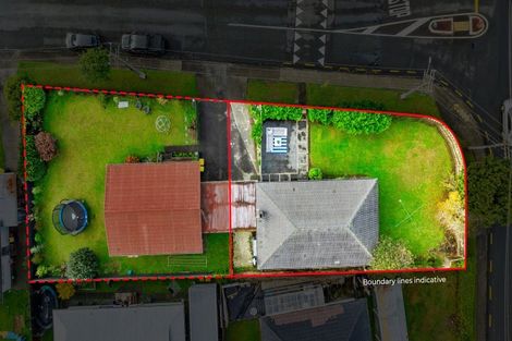 Photo of property in 57 Amberley Avenue, Te Atatu South, Auckland, 0610