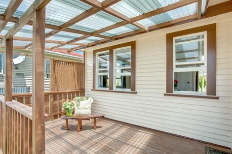 Photo of property in 13 Church Street, Kawakawa, 0210