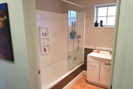 Photo of property in 37b Molyneux Avenue, Cromwell, 9310