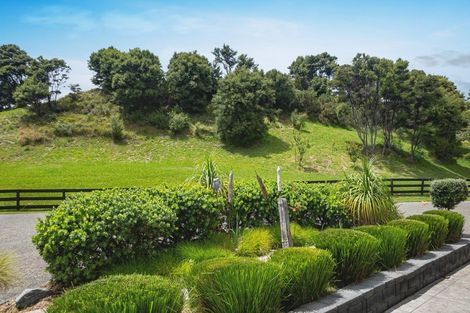 Photo of property in 131 Oyster Point Road, Kaukapakapa, Warkworth, 0984