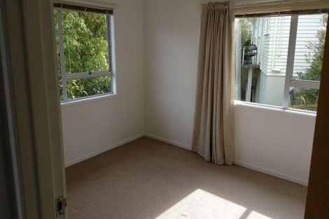 Photo of property in 27 Cheval Drive, Totara Vale, Auckland, 0629