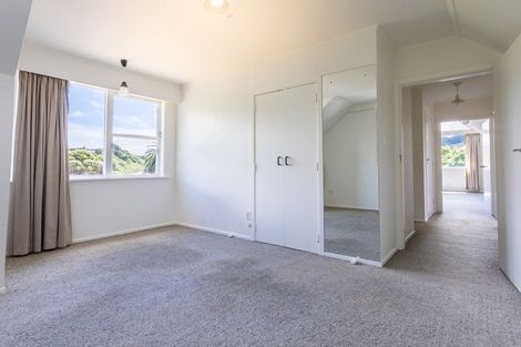 Photo of property in 15 Brazier Grove, Paraparaumu, 5032