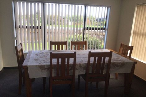 Photo of property in 52 Arawhata Road, Paraparaumu, 5032