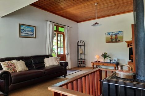 Photo of property in 81 Mckenzie Street, Geraldine, 7930