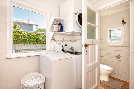 Photo of property in 19 Stanley Road, Te Hapara, Gisborne, 4010