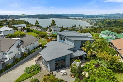 Photo of property in 103 Centennial Drive, Whitianga, 3510