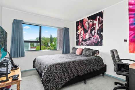 Photo of property in 107 Victory Street, Welcome Bay, Tauranga, 3112