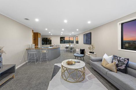 Photo of property in 4190a Great North Road, Glendene, Auckland, 0602