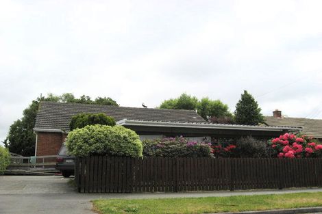 Photo of property in 20 Hooker Avenue, Bryndwr, Christchurch, 8053