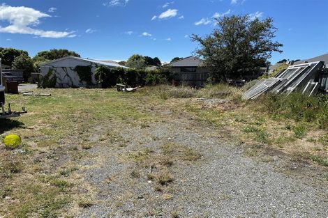 Photo of property in 111 Palmers Road, New Brighton, Christchurch, 8083