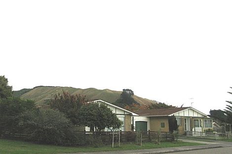 Photo of property in 94a Elizabeth Street, Waikanae, 5036