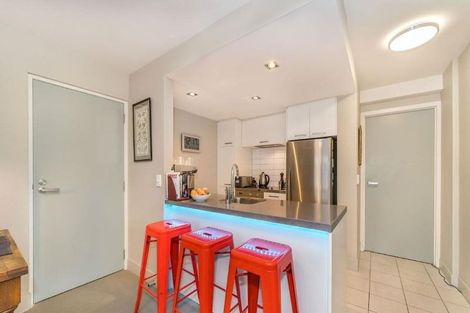 Photo of property in The Capital, 13/370 Oriental Parade, Oriental Bay, Wellington, 6011