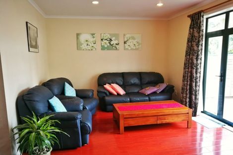 Photo of property in Tuscany Towers, 83/1 Ambrico Place, New Lynn, Auckland, 0600