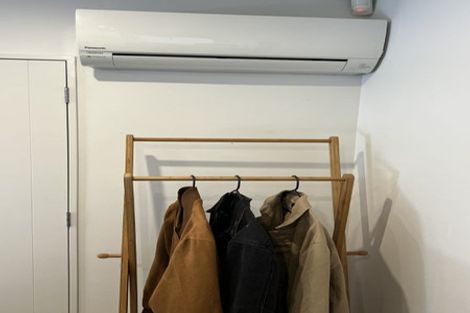 Photo of property in 8b Palmer Avenue, Glen Eden, Auckland, 0602