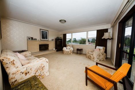 Photo of property in 49 Newcastle Street, Clyde, 9330