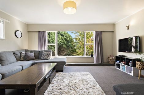 Photo of property in 115 Northland Road, Northland, Wellington, 6012