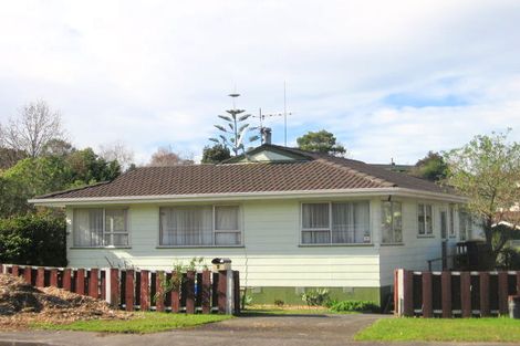 Photo of property in 6 Albemarle Place, Massey, Auckland, 0614