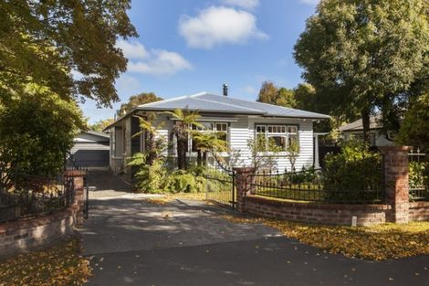 Photo of property in 44 Tainui Street, Somerfield, Christchurch, 8024