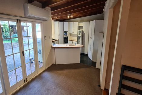 Photo of property in 5 Wrights Spur, Mount Eden, Auckland, 1024