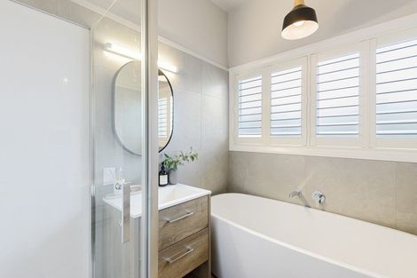 Photo of property in 4 Kenwyn Avenue, St Albans, Christchurch, 8052