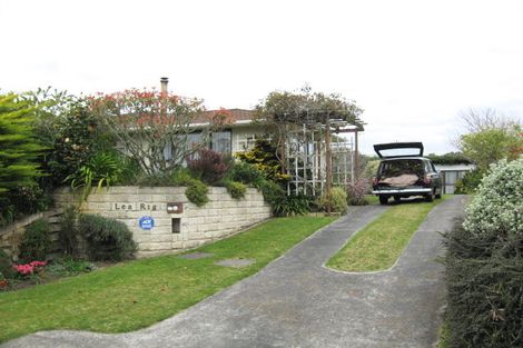 Photo of property in 60 Makora Road, Otaihanga, Paraparaumu, 5036