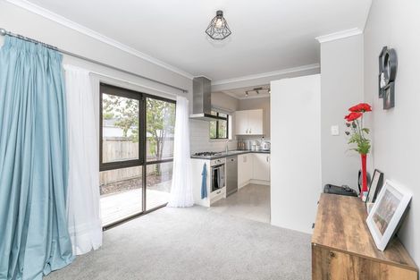 Photo of property in 180 Clarkin Road, Fairfield, Hamilton, 3214