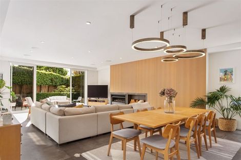 Photo of property in 64 Kotare Street, Fendalton, Christchurch, 8041