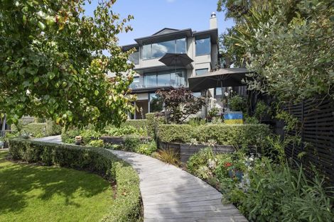 Photo of property in 39 Rainbow Drive, Rainbow Point, Taupo, 3330