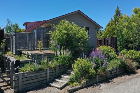 Photo of property in 4 Burnett Place, Lake Tekapo, 7999