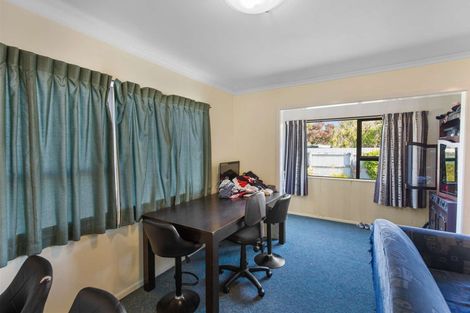 Photo of property in 5 Newall Place, Solway, Masterton, 5810