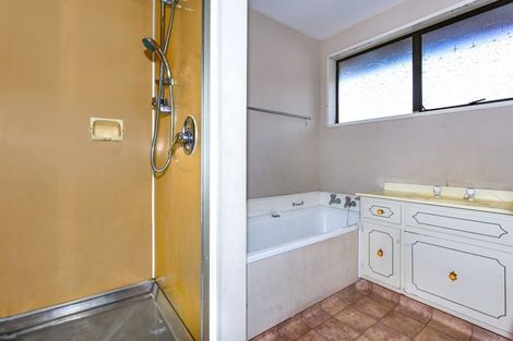 Photo of property in 16 Westmont Street, Ilam, Christchurch, 8041